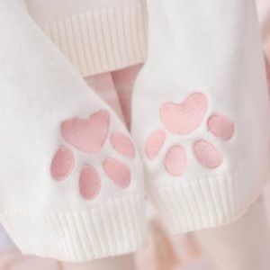 ISO Cat Paw Overneck